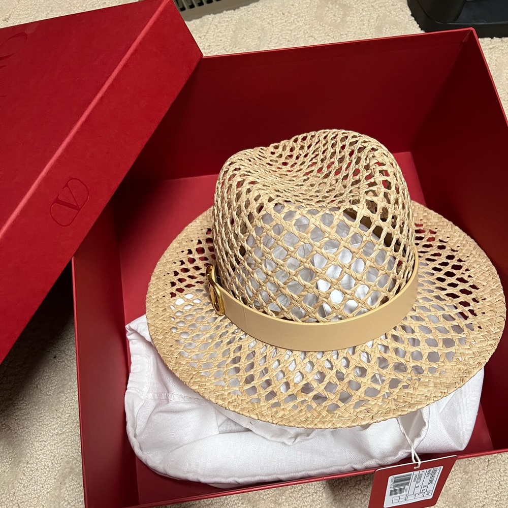 Valentino Garavani Straw Vlogo Signature Fedora